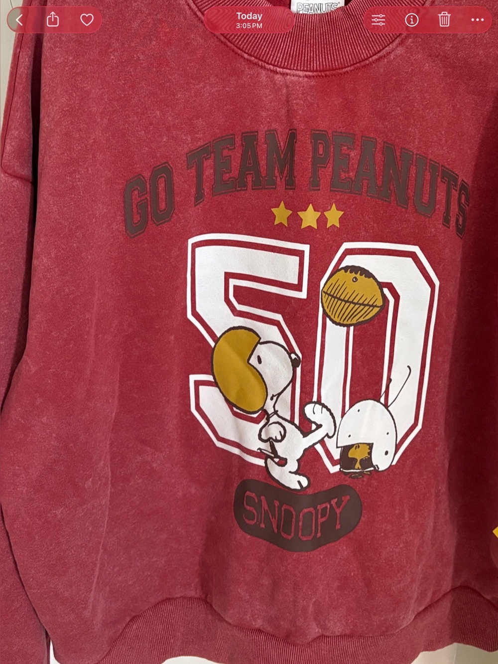 Peanuts Red Sweatshirt with Snoopy Graphic football 🏈 oversized restocked sizes - Picture 3 of 5